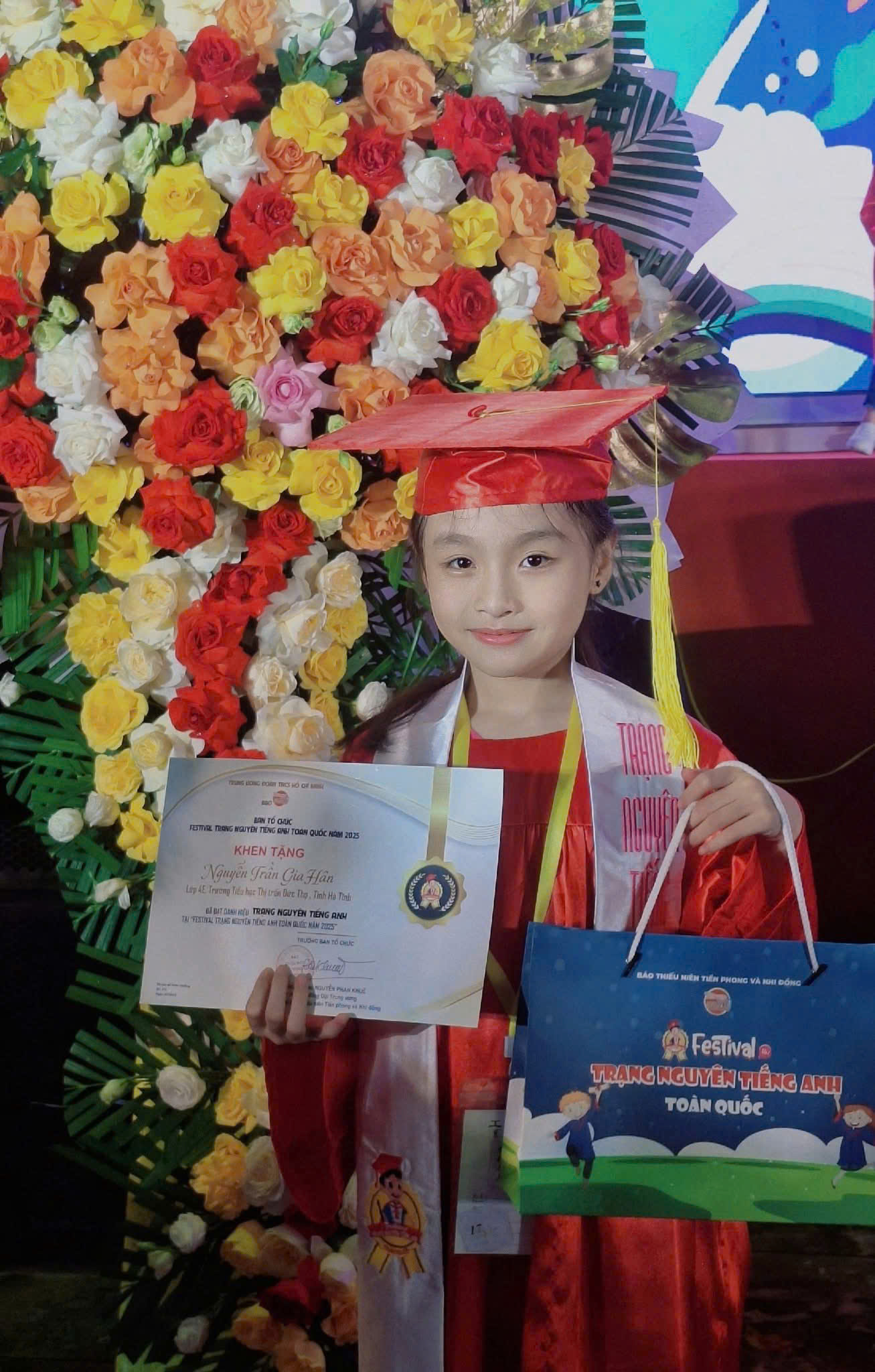 em Nguyễn Trần Gia Hân, học sinh lớp 4E Trường Tiểu học Thị Trấn, xã Đức Thọ (Hà Tĩnh) 