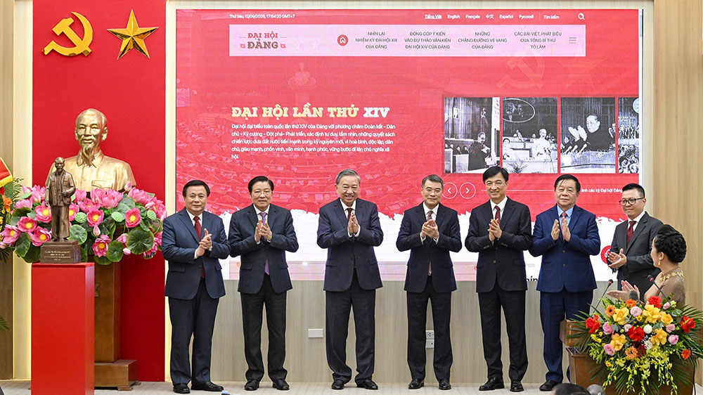 Tổng Bí thư Tô Lâm dự lễ ra mắt Trang thông tin điện tử "Đảng Cộng sản Việt Nam - Đại hội XIV"