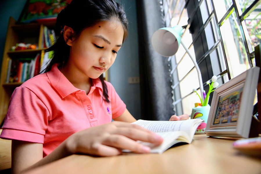 Đoàn Lữ Thụy Phương đạt giải thưởng cuộc thi Viết thư quốc tế năm 2023, nhận "Giải cây bút triển vọng" của tổ chức UPU.