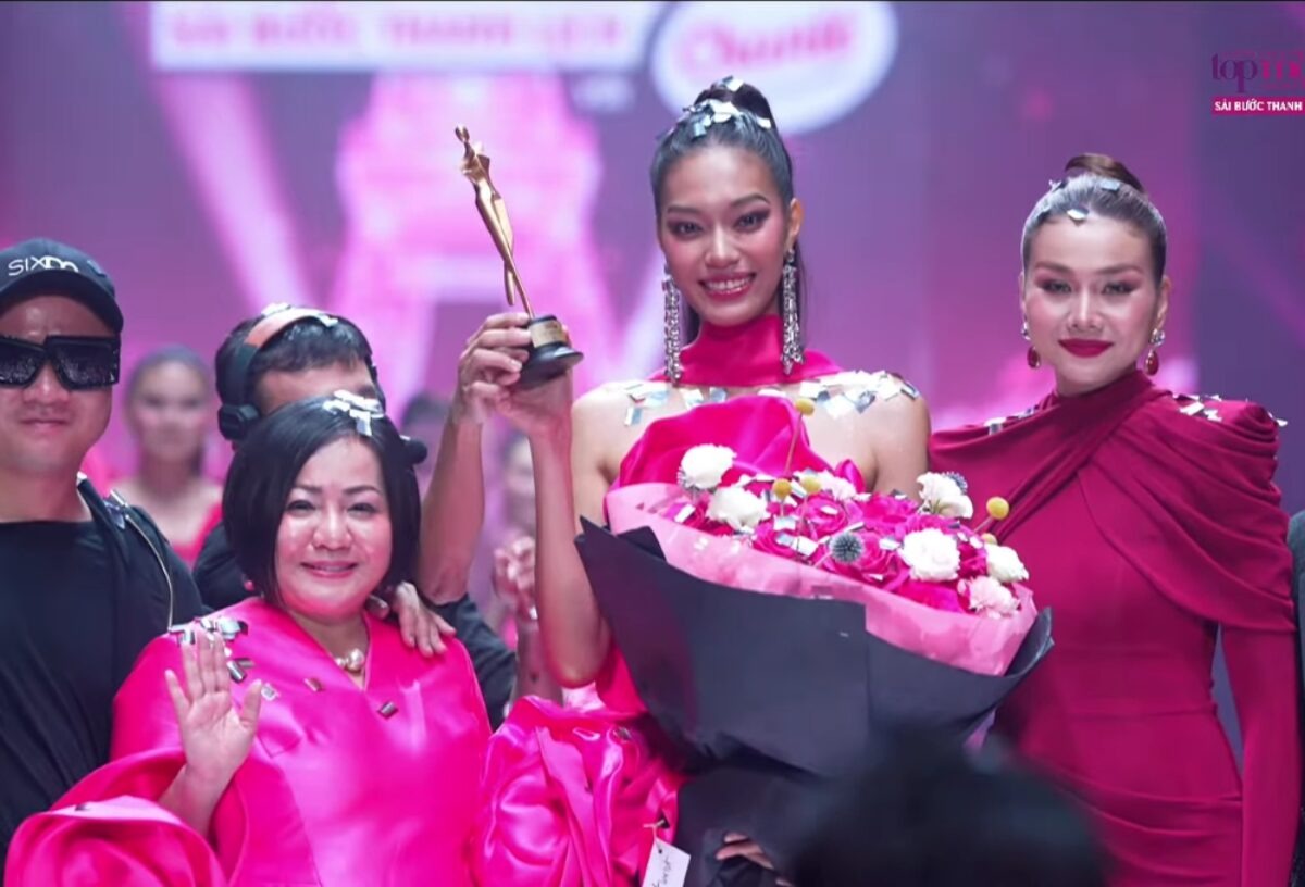 Lại Mai Hoa giành chiến thắng tại đêm chung kết Vietnam Next's Top Model. Lại Mai Hoa giành chiến thắng tại đêm chung kết Vietnam Next's Top Model.