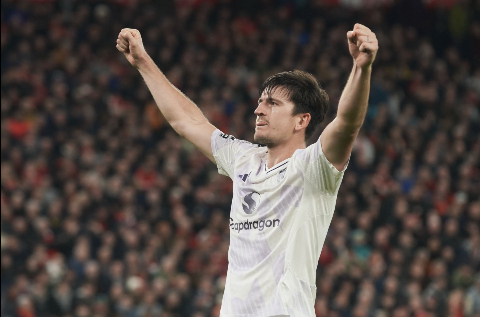 Liverpool và Tottenham đều "gục ngã" trên sân nhà
