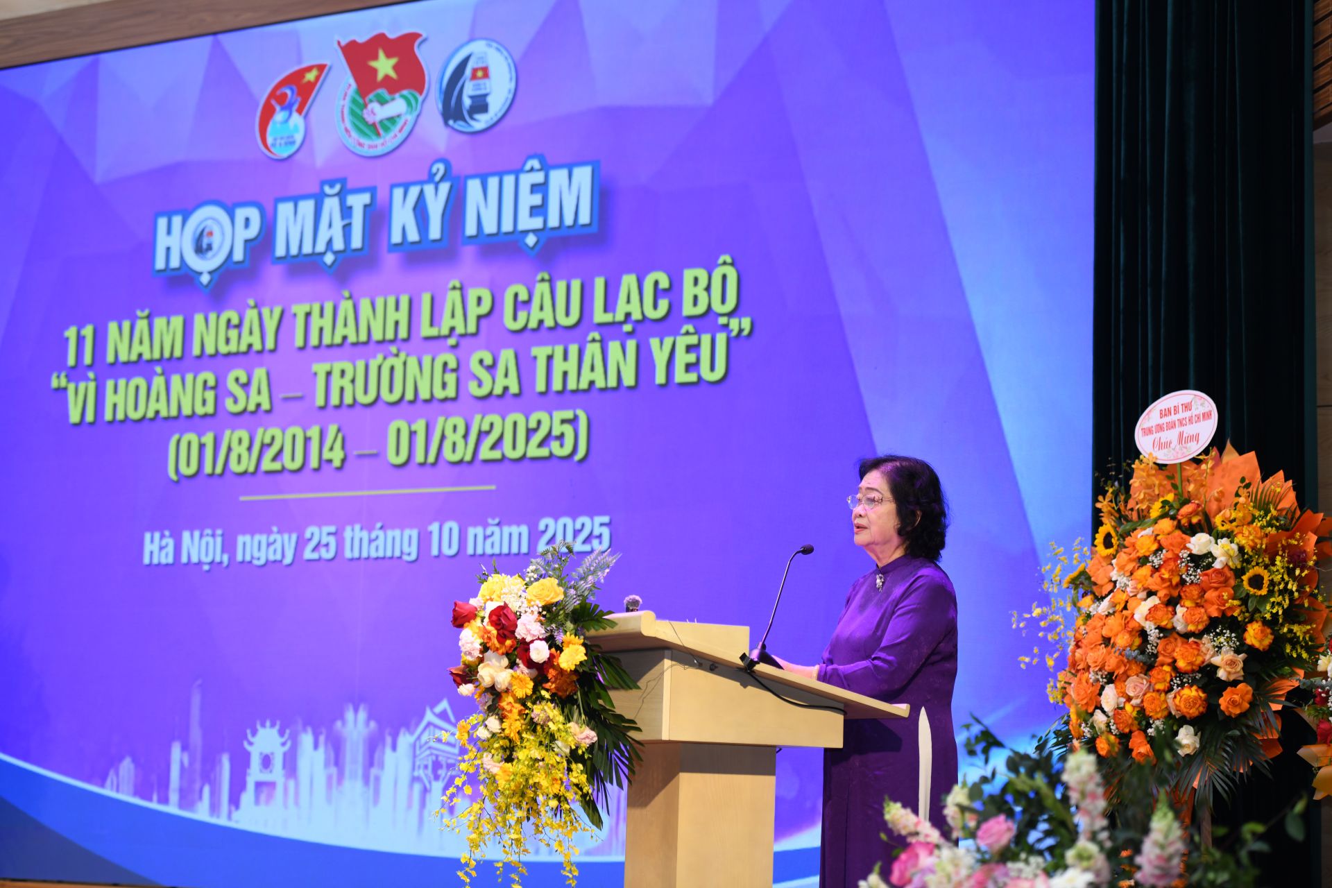 Bác Trương Mỹ Hoa phát biểu tại chương trình.