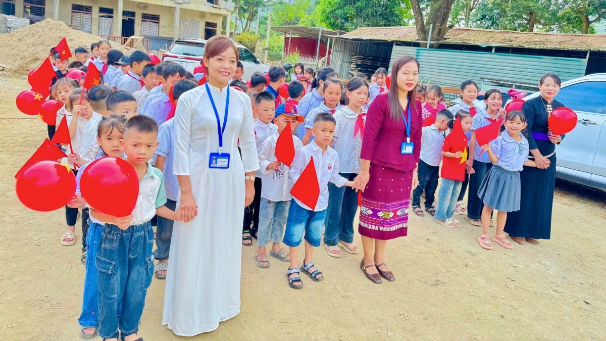 Hiệu trưởng được tuyển giáo viên: “Cởi trói” nhân sự, nâng cao chất lượng dạy học