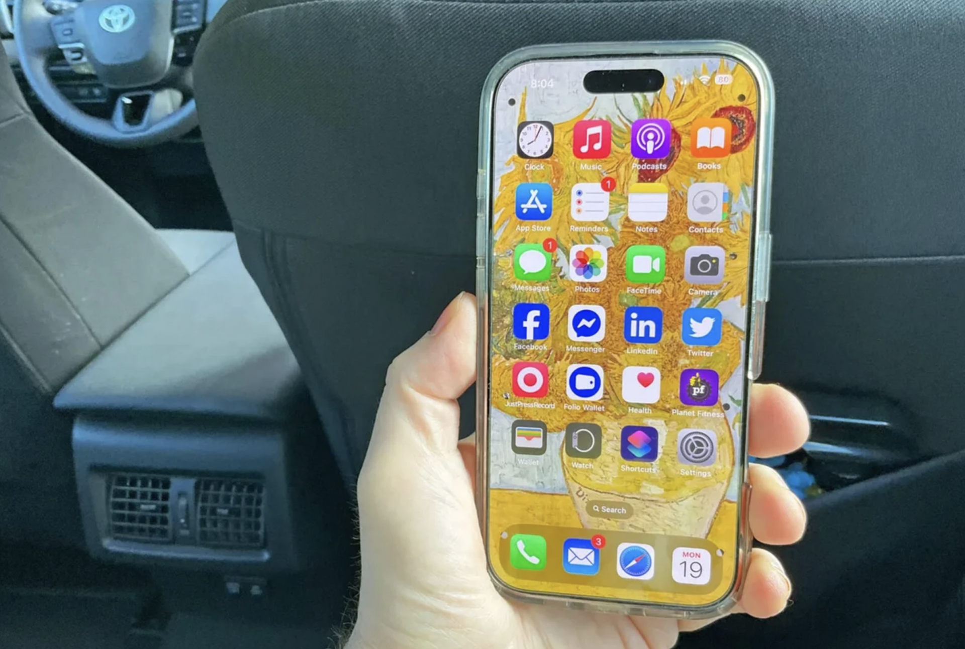 Các chấm tròn trên màn hình iPhone khi bật Vehicle Motion Cues. Các chấm tròn trên màn hình iPhone khi bật Vehicle Motion Cues.