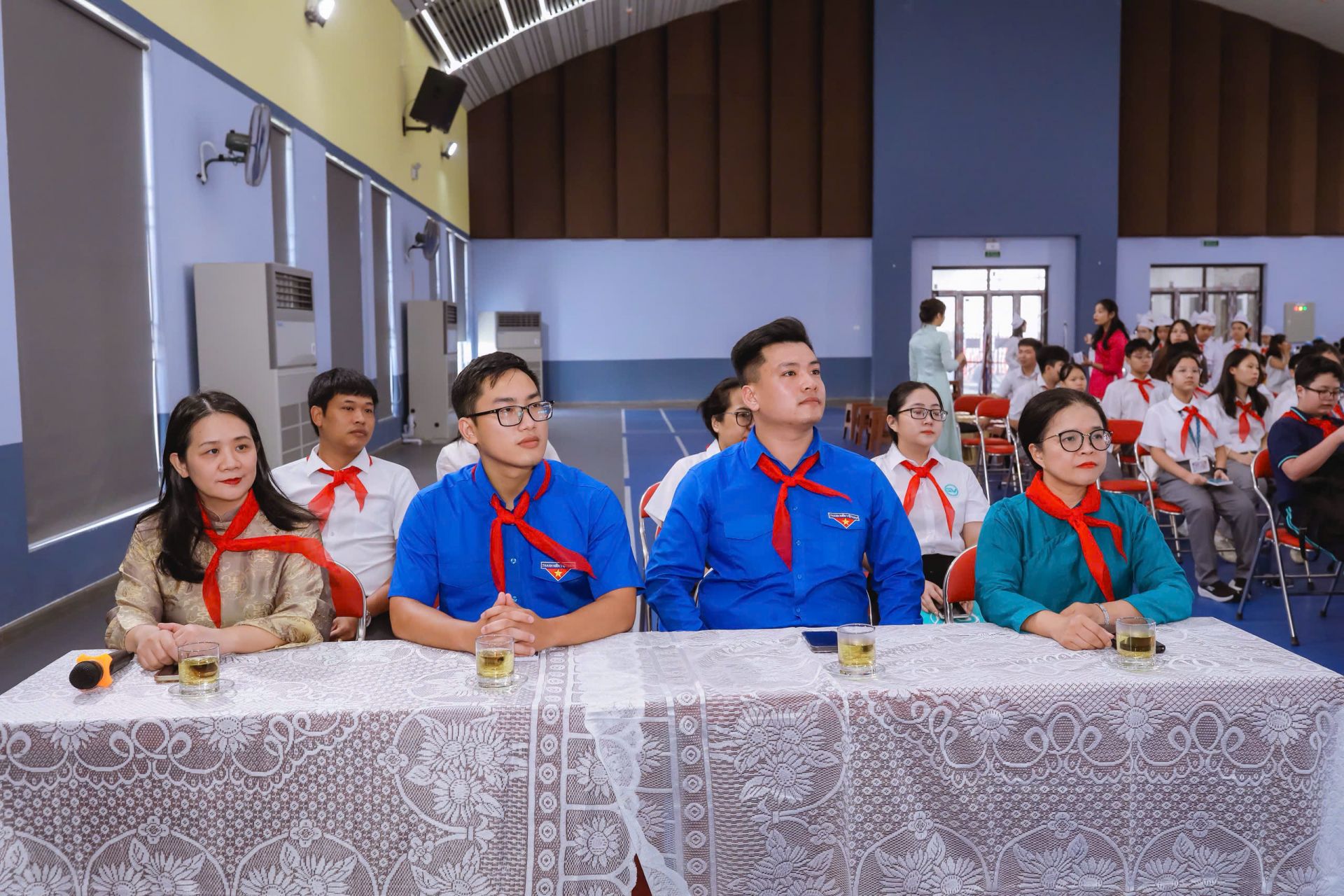 Các đại biểu dự Đại hội Liên đội trường THCS Giảng Võ 2.