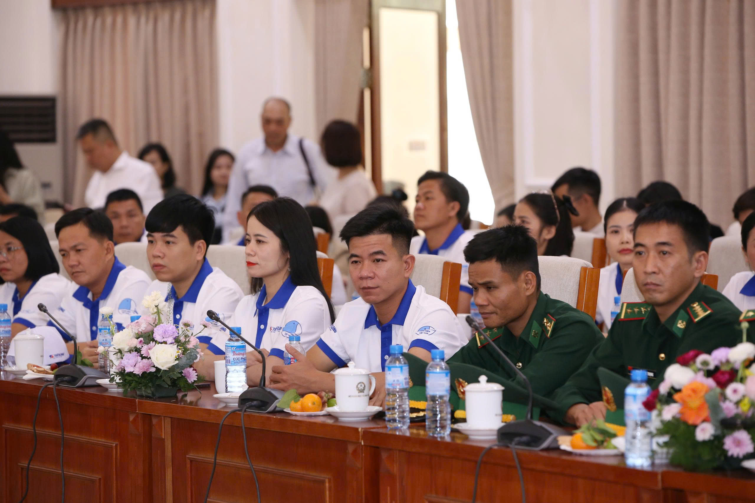 Các thầy, cô giáo tham dự buổi gặp mặt