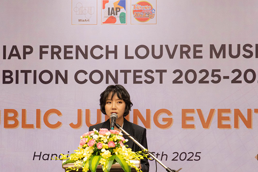 Bà Kate Lee – Giám đốc điều hành MiaArt International phát biểu tại sự kiện.