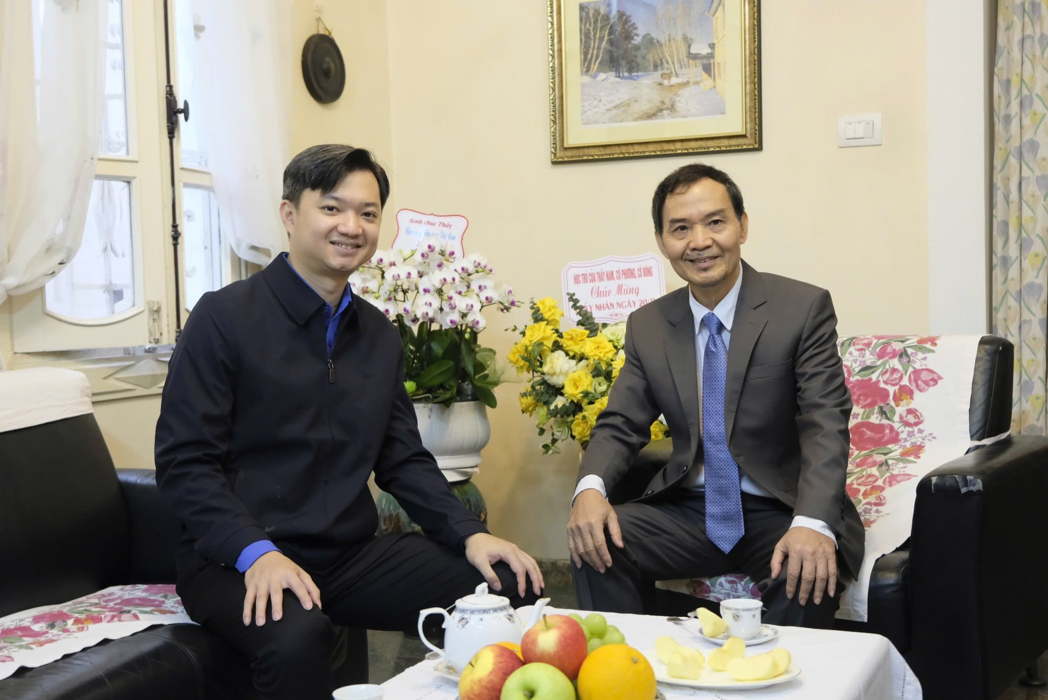 Anh Nguyễn Minh Triết thăm, chúc mừng GS.TSKH Nguyễn Đông Anh.