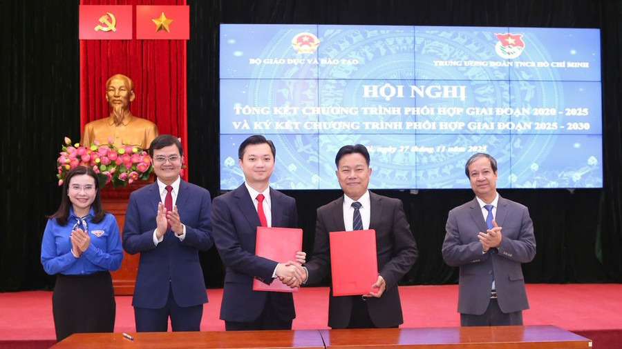 Trung ương Đoàn TNCS Hồ Chí Minh ký kết phối hợp cùng Bộ Giáo dục và Đào tạo