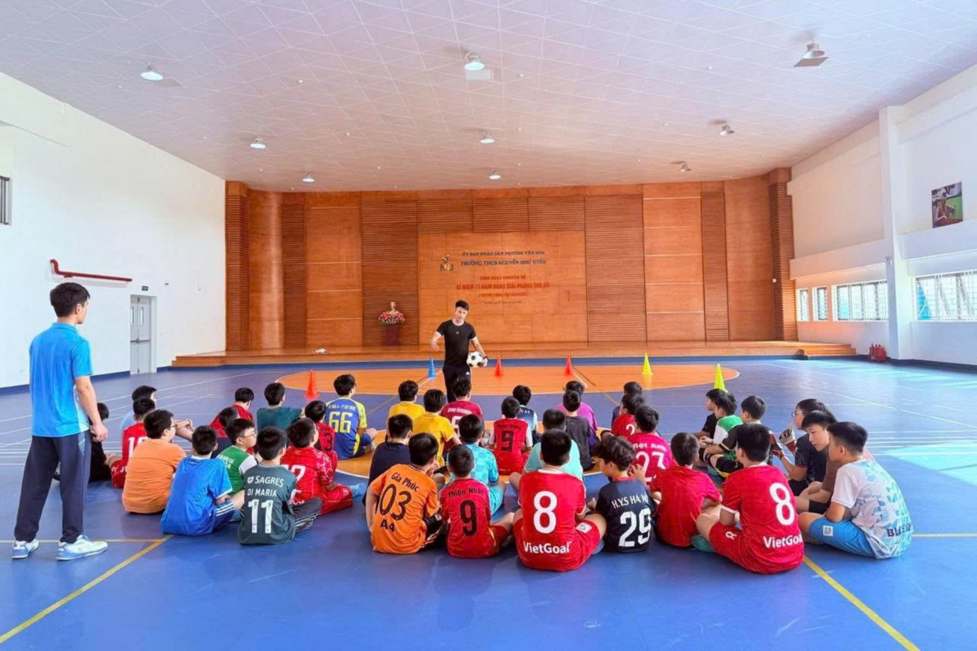 Cơ sở vật chất hiện đại giúp học sinh có nhiều hoạt động trải nghiệm phong phú hơn.