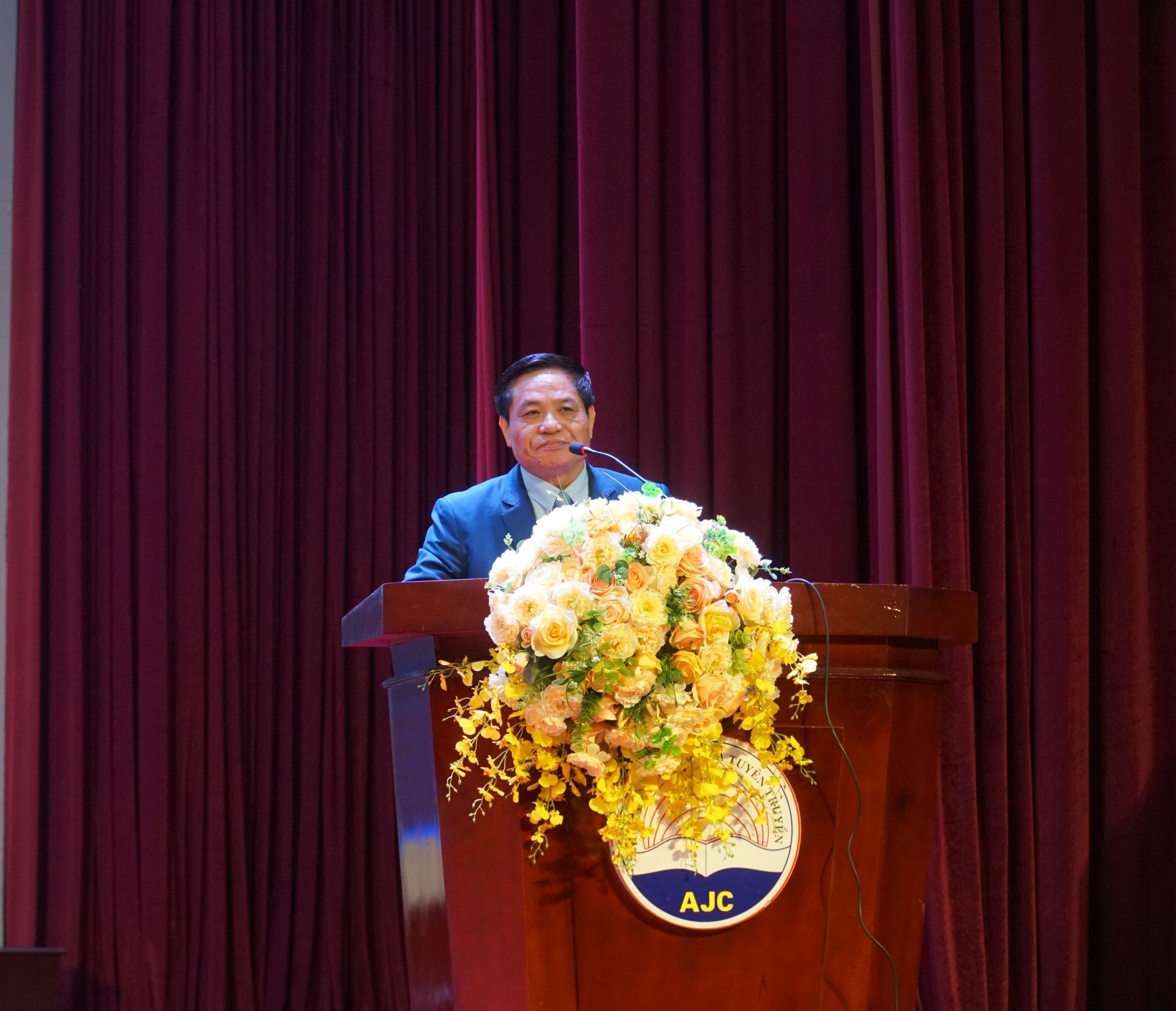 Tiến sĩ Trần Doãn Tiến – Tổng Biên tập Tạp chí Sức khỏe Trẻ em tin tưởng ý nghĩa nhân văn của chương trình Vì nụ cười trẻ em 2025 sẽ lan tỏa mạnh mẽ.