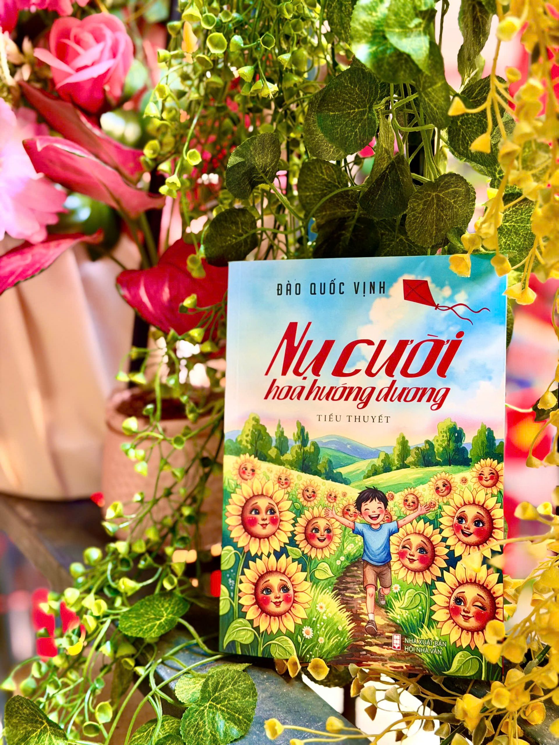 Ánh sáng kỳ diệu nhất không phải là phép màu, mà là sức mạnh của tình yêu thương.