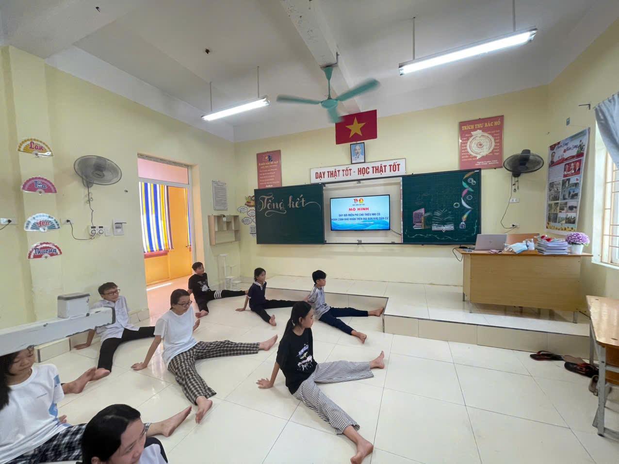 Cần nhân rộng các mô hình dạy bơi, phòng chống đuối nước cho trẻ em.