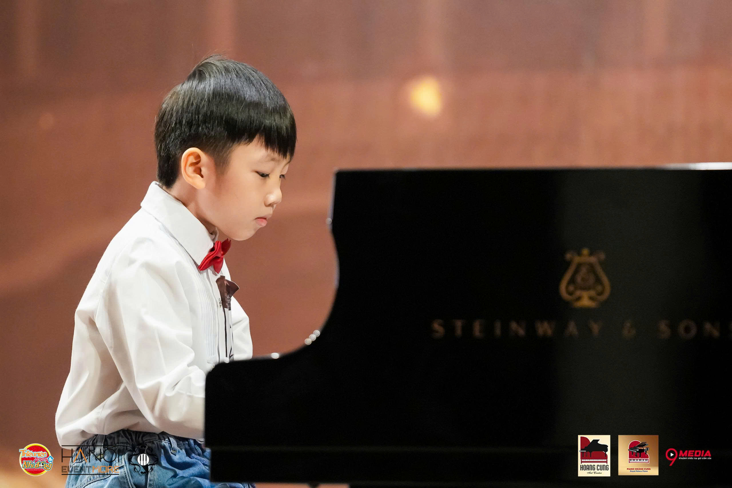 Tại đêm Gala, các bạn nhỏ thể hiện tài năng âm nhạc đặc biệt của mình.