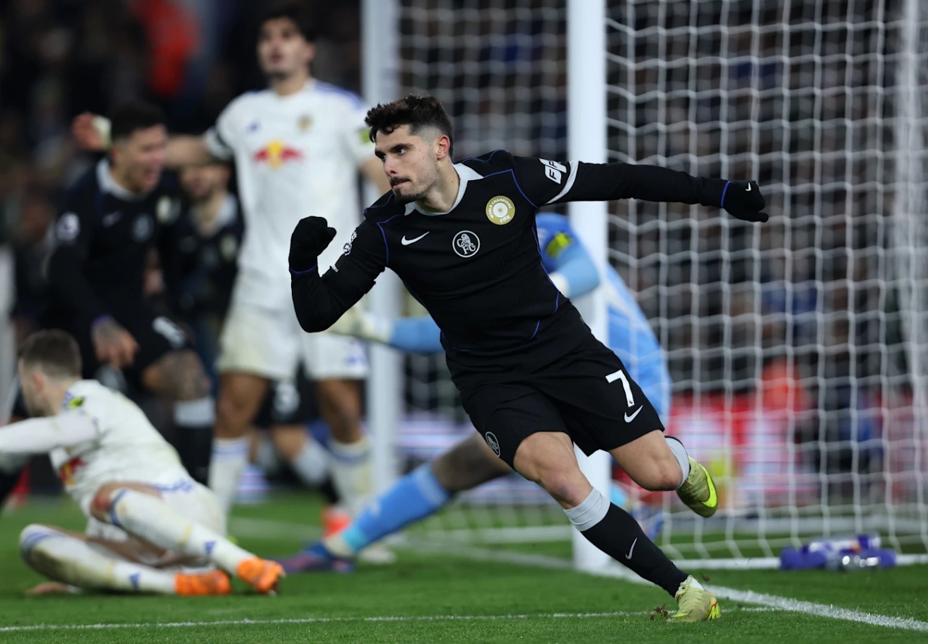 Pedro Neto ghi bàn duy nhất cho Chelsea. 