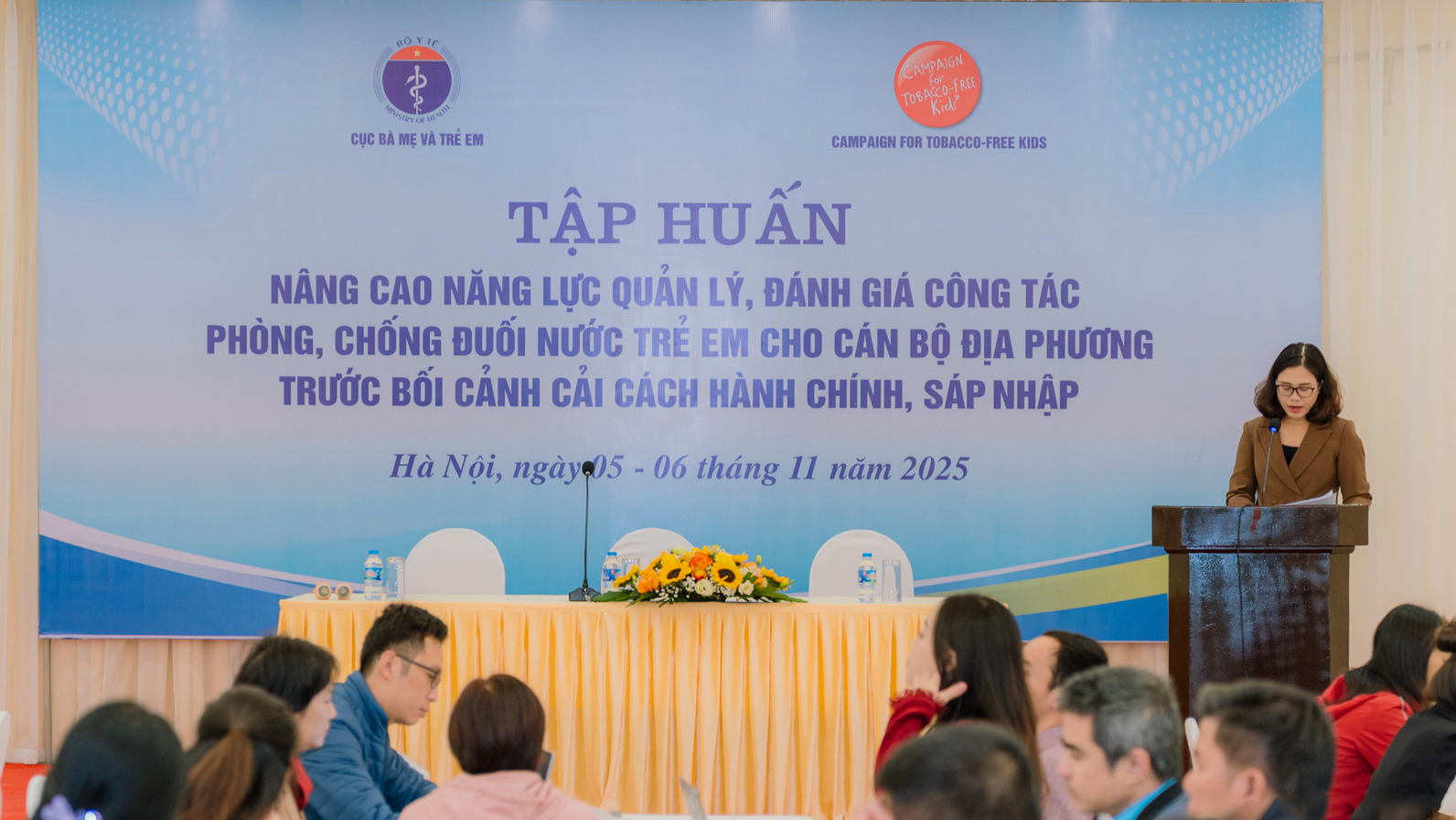 Cục Bà mẹ và Trẻ em phối hợp cùng các tổ chức quốc tế tổ chức lớp tập huấn nâng cao năng lực quản lý công tác phòng, chống đuối nước trẻ em.