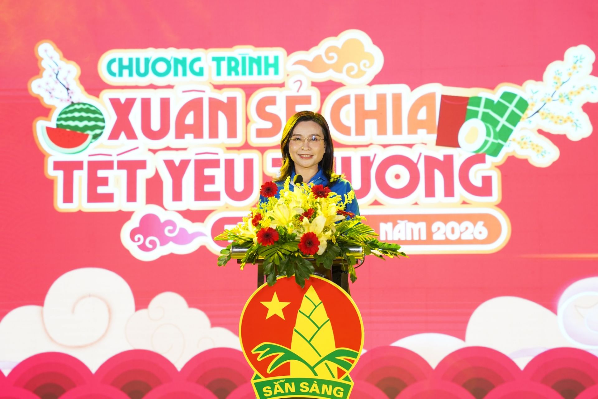 Chị Nguyễn Phạm Duy Trang ph&aacute;t biểu tại chương tr&igrave;nh.