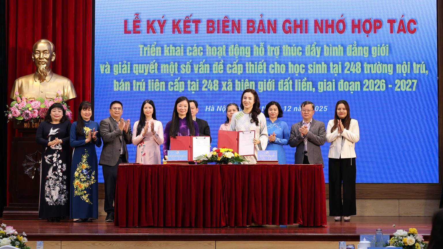 Quỹ Vì Tầm Vóc Việt ký kết hợp tác 1,4 tỷ đồng hỗ trợ học sinh vùng biên giới đất liền