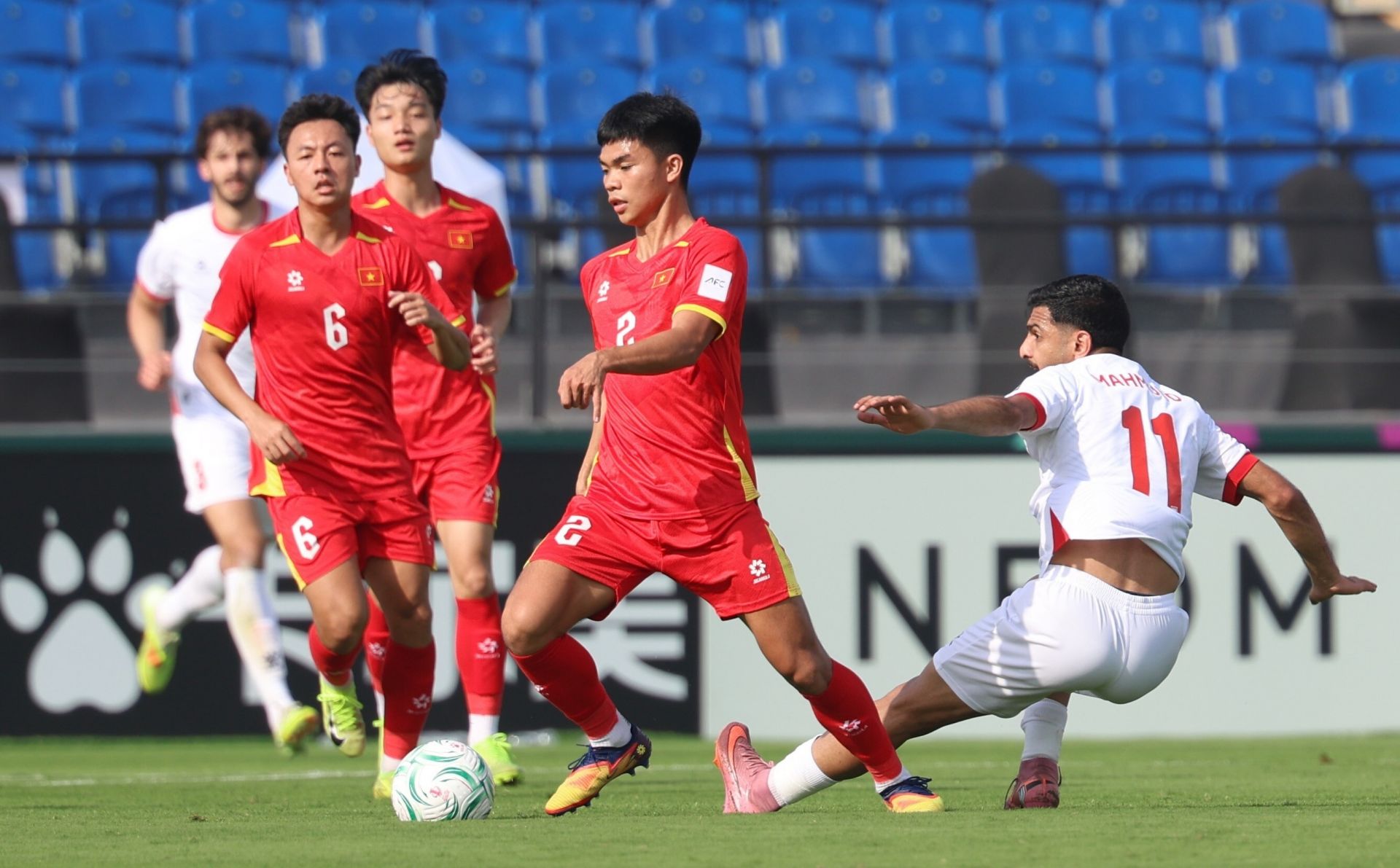 Kết th&uacute;c 90 ph&uacute;t, U23 Việt Nam bảo to&agrave;n chiến thắng 2-0, một tỷ số phản &aacute;nh đ&uacute;ng diễn biến tr&ecirc;n s&acirc;n.