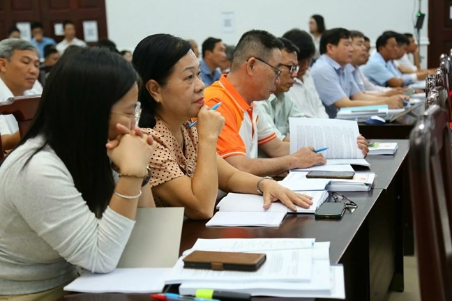 C&aacute;c đại biểu tham dự hội nghị.