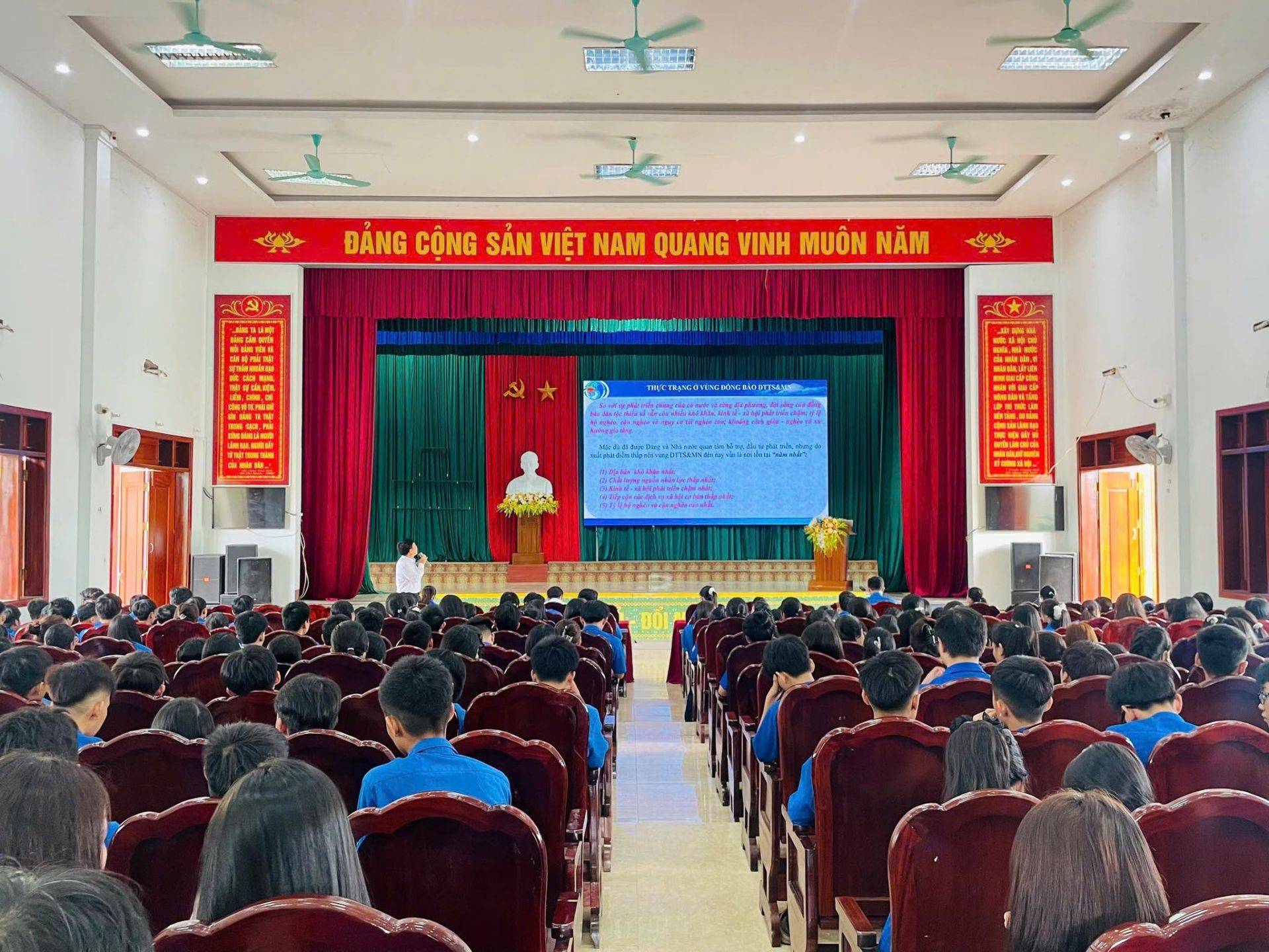 To&agrave;n cảnh hội nghị tập huấn.