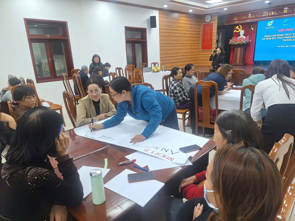 Chương tr&igrave;nh gi&uacute;p n&acirc;ng cao nhận thức trong việc t&igrave;m hướng đi đ&uacute;ng cho sinh kế.