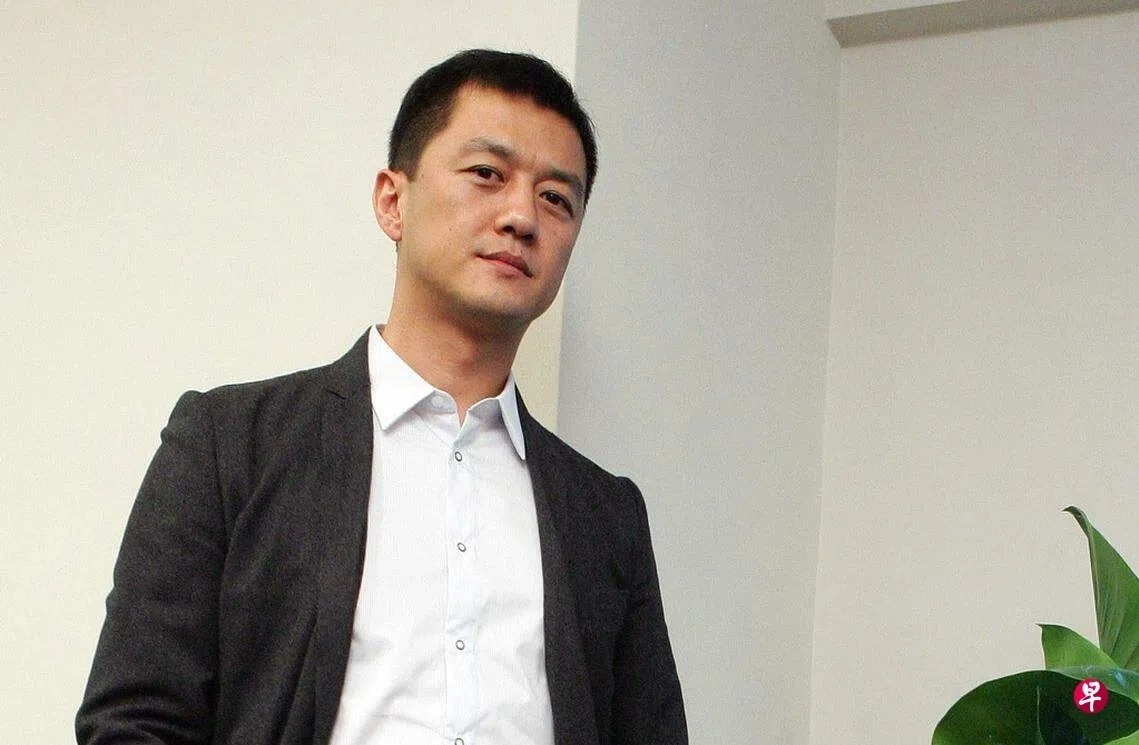 T&agrave;i tử L&yacute; &Aacute; Bằng th&agrave;nh lập bệnh viện để phẫu thuật miễn ph&iacute; cho trẻ em bị hở h&agrave;m ếch.