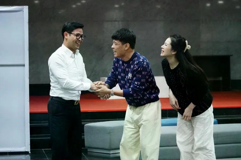NSƯT Th&aacute;i Sơn, Trung Ruồi v&agrave; Huyền Trang tập luyện cho chương tr&igrave;nh 