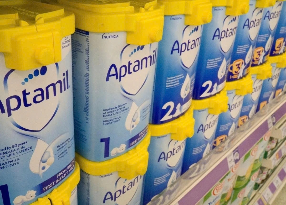 Lo sữa Aptamil nhiễm độc chưa được cấp ph&eacute;p nhập khẩu v&agrave;o Việt Nam.