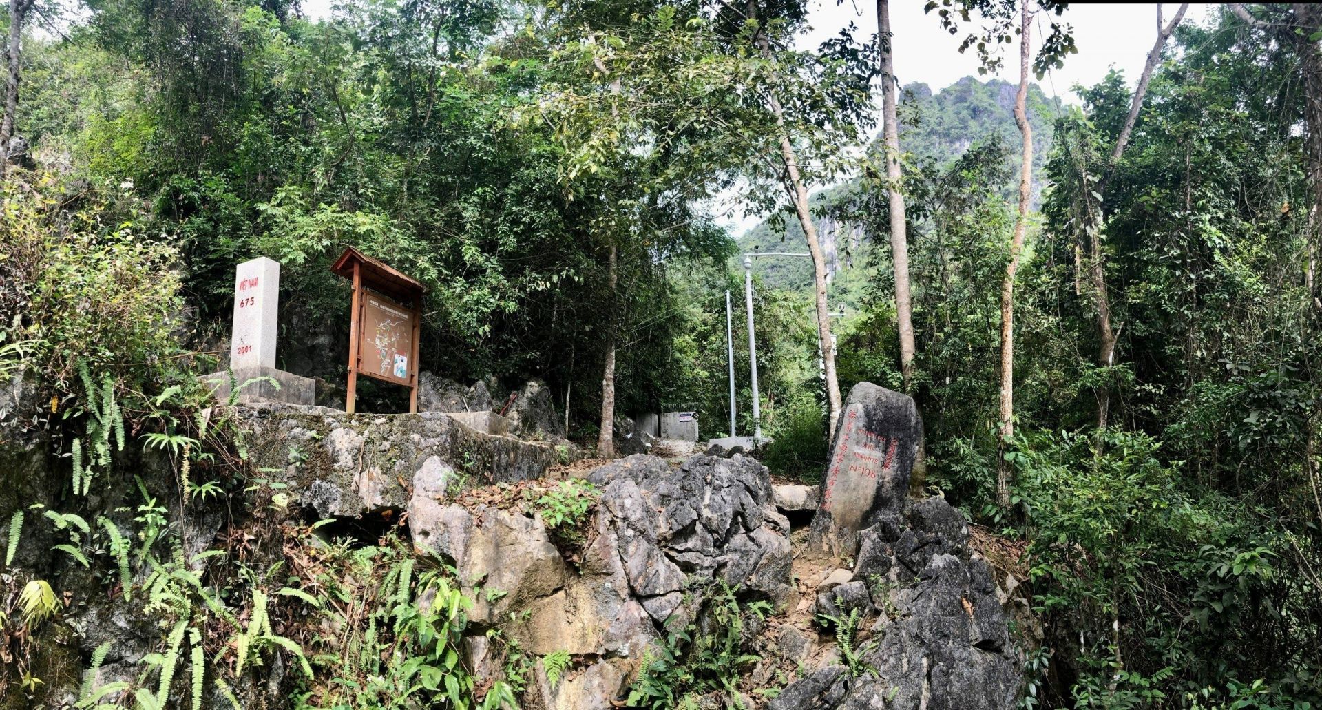 Đối với Đảng bộ, ch&iacute;nh quyền v&agrave; nh&acirc;n d&acirc;n c&aacute;c d&acirc;n tộc tỉnh Cao Bằng, sự kiện B&aacute;c Hồ về nước năm 1941 qua cột mốc 108 l&agrave; nguồn động lực tinh thần to lớn, l&agrave; điểm tựa vững chắc để địa phương kh&ocirc;ng ngừng phấn đấu trong sự nghiệp x&acirc;y dựng v&agrave; ph&aacute;t triển qu&ecirc; hương.