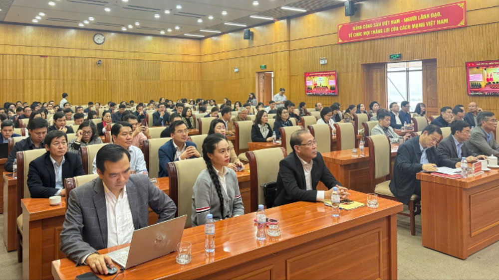 C&aacute;c đại biểu dự tại điểm cầu tại trụ sở Đảng ủy MTTQ, c&aacute;c đo&agrave;n thể Trung ương.