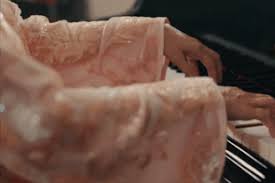 Hà Trần hát về những sắc hoa Xuân