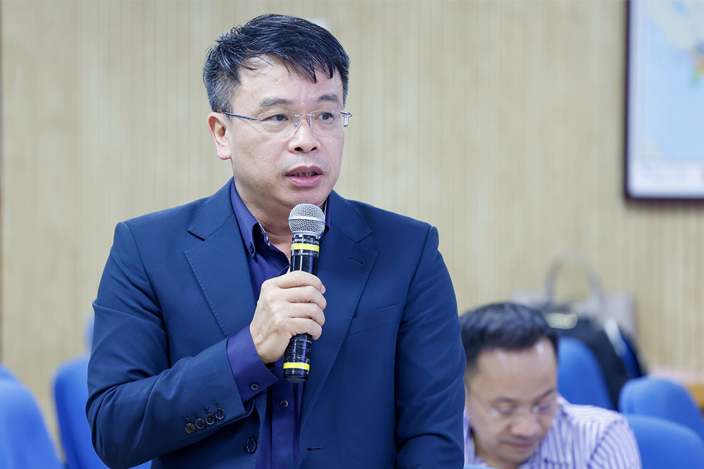 Nh&agrave; văn, Nh&agrave; b&aacute;o Nguyễn Phan Khu&ecirc; - Tổng Bi&ecirc;n tập B&aacute;o TNTP&NĐ ph&aacute;t biểu