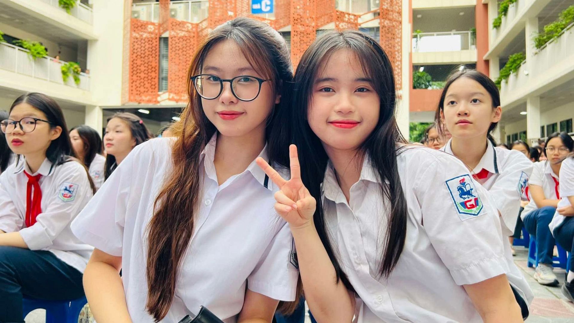 Đề xuất giáo dục bắt buộc từ cấp Tiểu học đến THCS