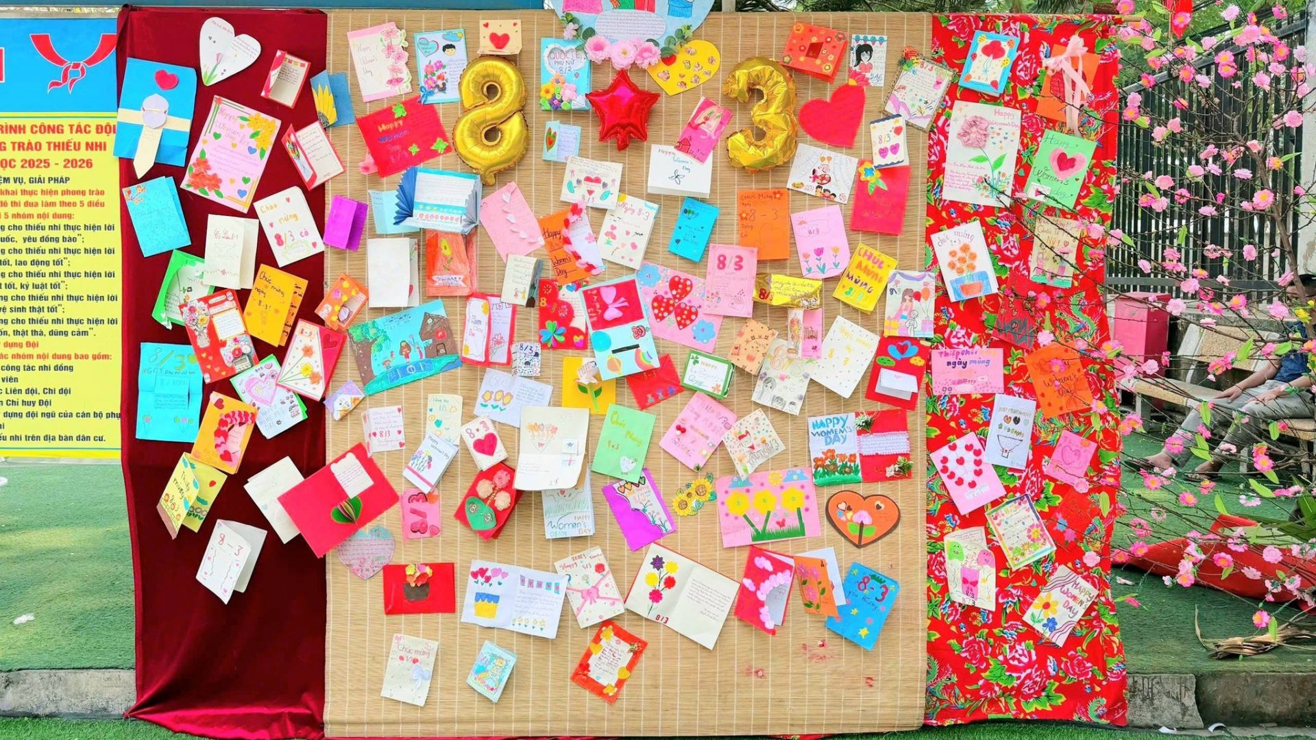 Những lời ch&uacute;c y&ecirc;u thương được gửi đến c&ocirc; gi&aacute;o của ch&uacute;ng m&igrave;nh.