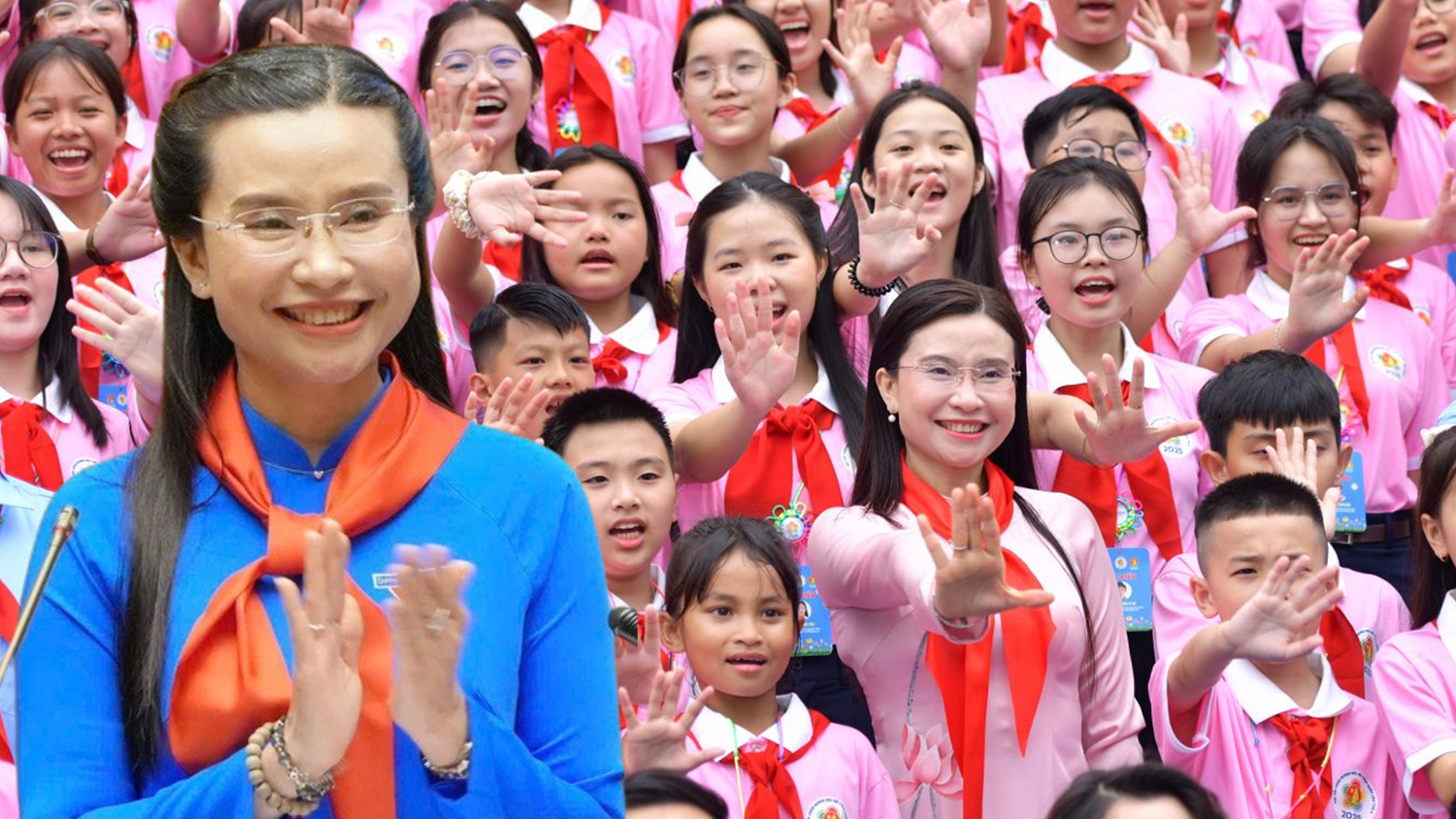 Bí thư T.Ư Đoàn Nguyễn Phạm Duy Trang: “Chị muốn đóng góp tiếng nói mạnh mẽ hơn cho các chính sách liên quan đến trẻ em”