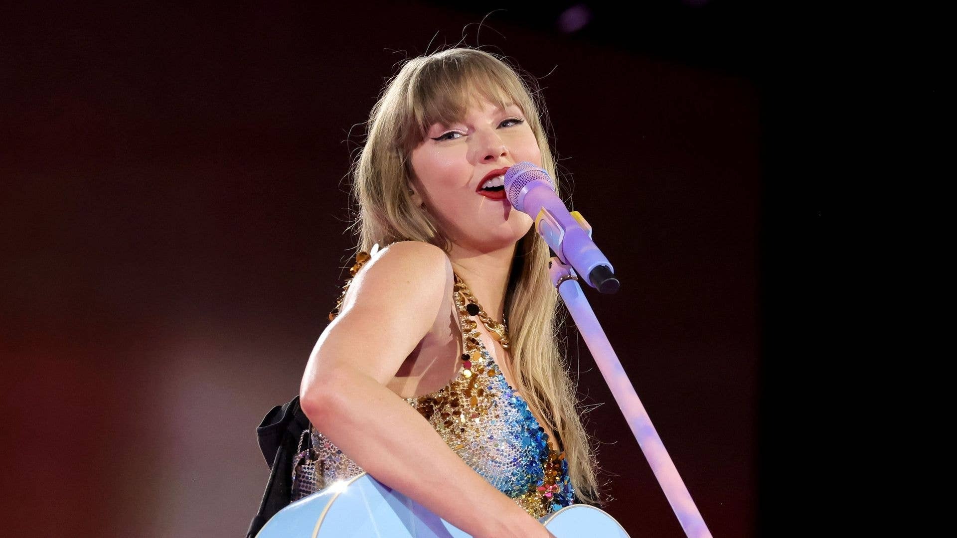 T&agrave;i sản của nữ ca sĩ đến ho&agrave;n to&agrave;n từ &acirc;m nhạc.