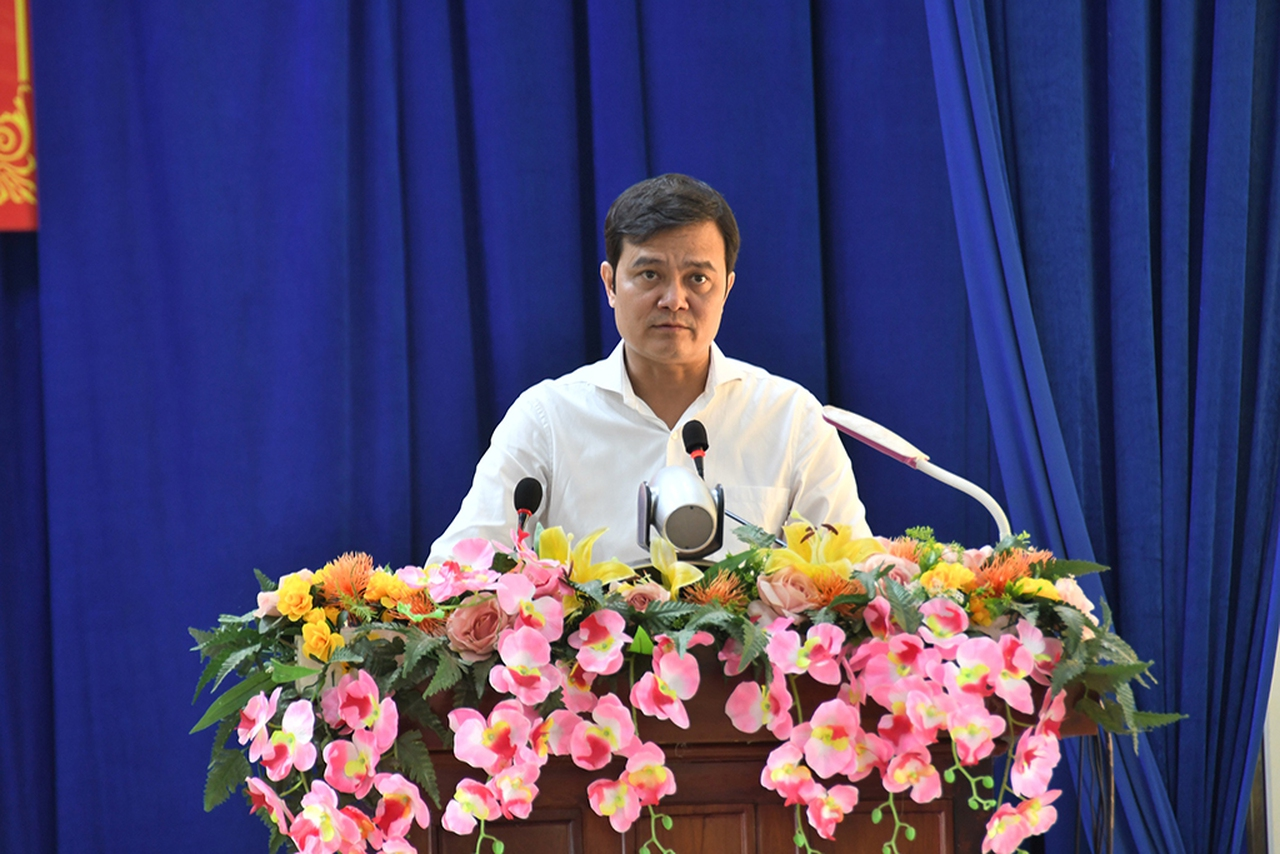 Trong chương tr&igrave;nh h&agrave;nh động của m&igrave;nh, anh B&ugrave;i Quang Huy đặc biệt quan t&acirc;m đến c&aacute;c vấn đề về thanh ni&ecirc;n; hỗ trợ, đồng h&agrave;nh c&ugrave;ng thanh ni&ecirc;n trong lập nghiệp, khởi nghiệp...