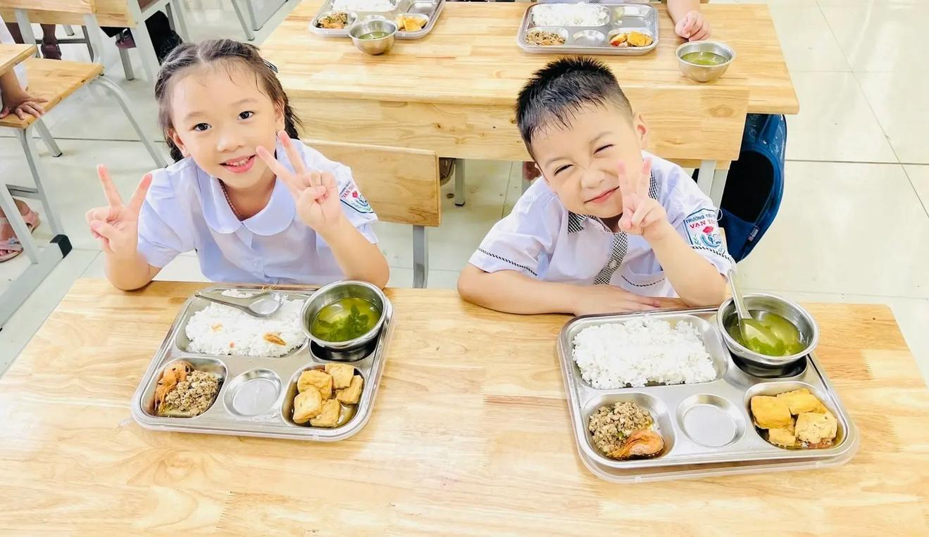 Quy trình 10 bước được kỳ vọng g&oacute;p phần n&acirc;ng cao hiệu quả quản l&yacute; bữa ăn học đường.