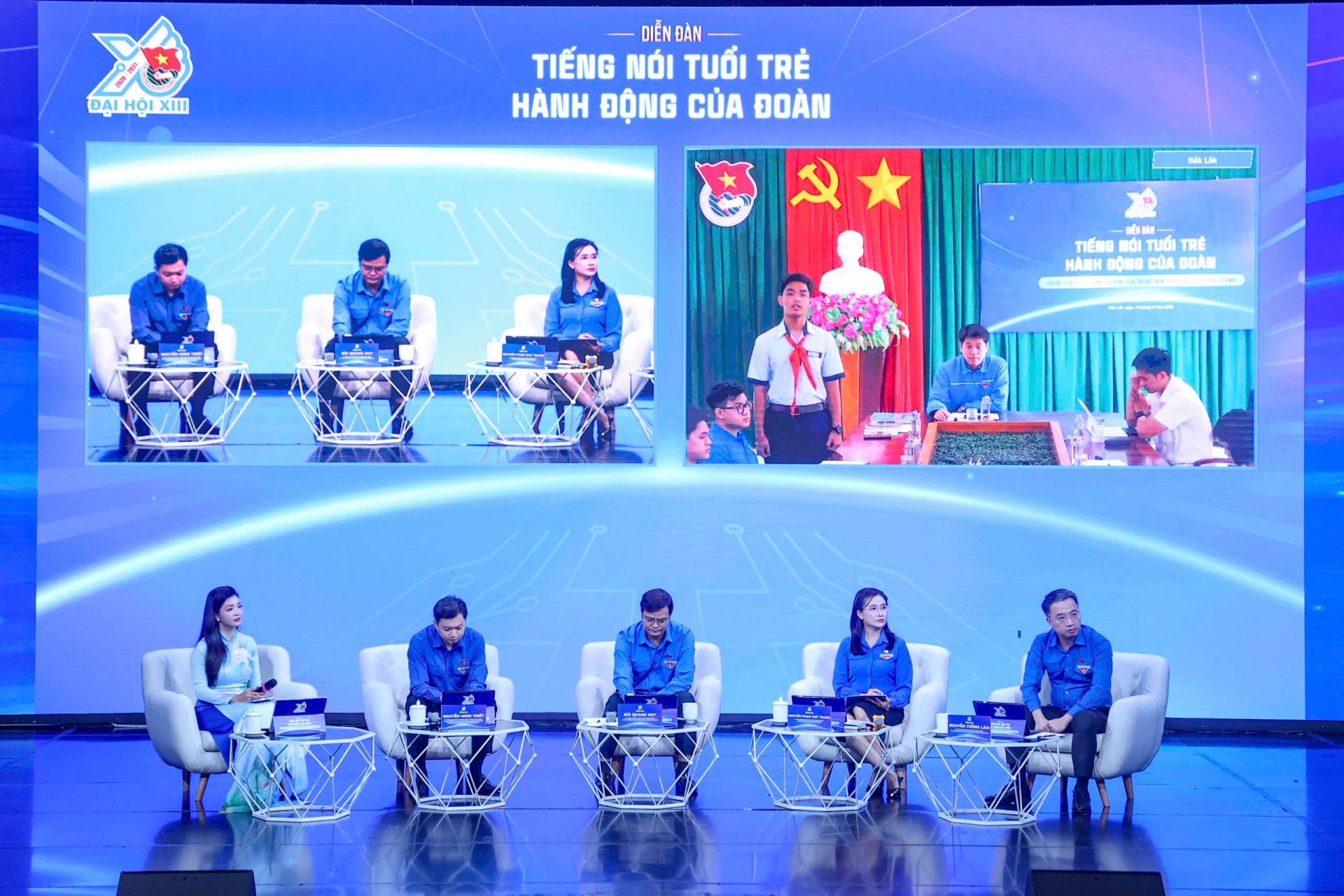 Em Trần Tử Quang đặt c&acirc;u hỏi cho Ban B&iacute; thư T.Ư Đo&agrave;n từ điểm cầu Đắc Lắk.