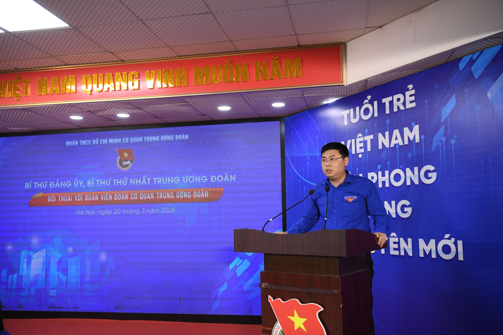 Anh Đỗ Văn B&aacute;ch ph&aacute;t biểu tại chương tr&igrave;nh.