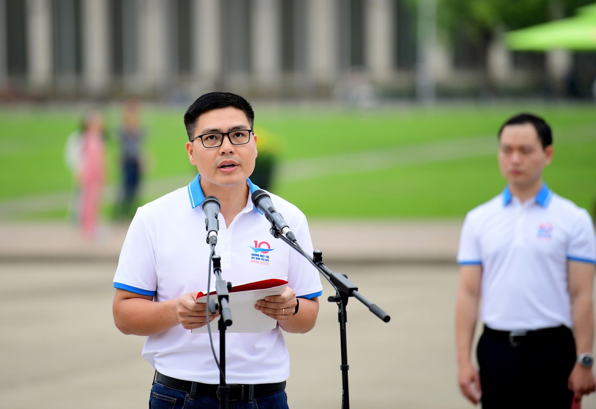 Anh Phạm Chí Nhu, đại di&ecirc;̣n đoàn đại bi&ecirc;̉u báo c&ocirc;ng d&acirc;ng Bác.