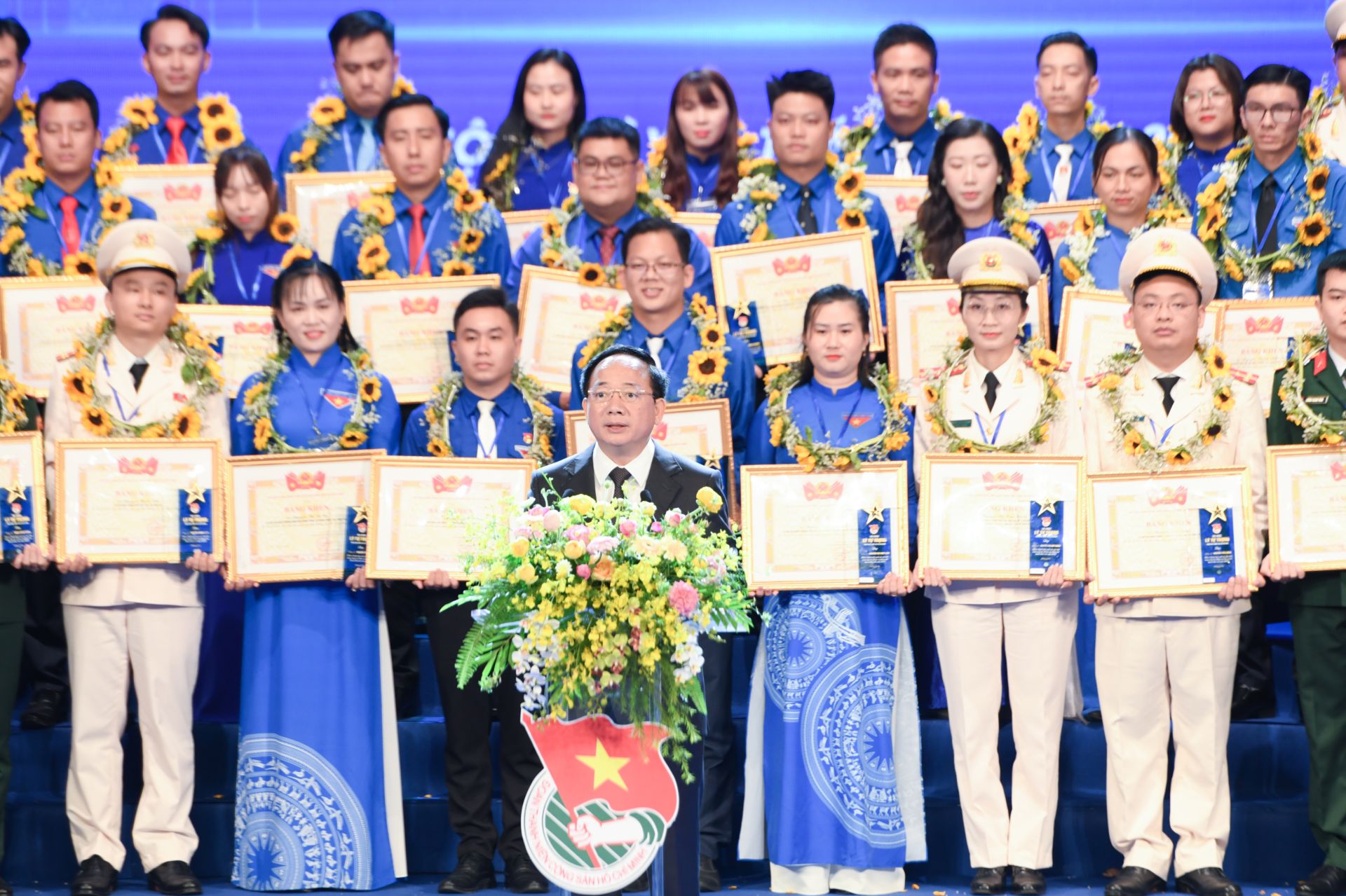 Trưởng Ban Tuy&ecirc;n gi&aacute;o v&agrave; D&acirc;n vận Trung ương Trịnh Văn Quyết ph&aacute;t biểu tại Lễ kỷ niệm.