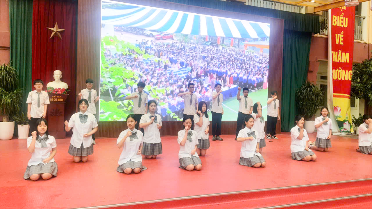 Lan tỏa yêu thương, nói "không" với bạo lực học đường