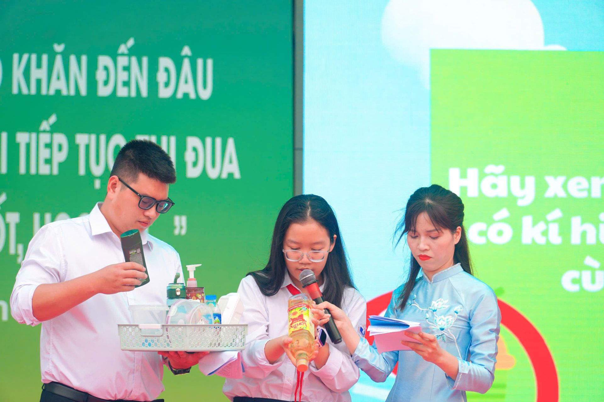 M&ocirc;̣t s&ocirc;́ hoạt đ&ocirc;̣ng n&ocirc;̉i b&acirc;̣t tại chương trình.