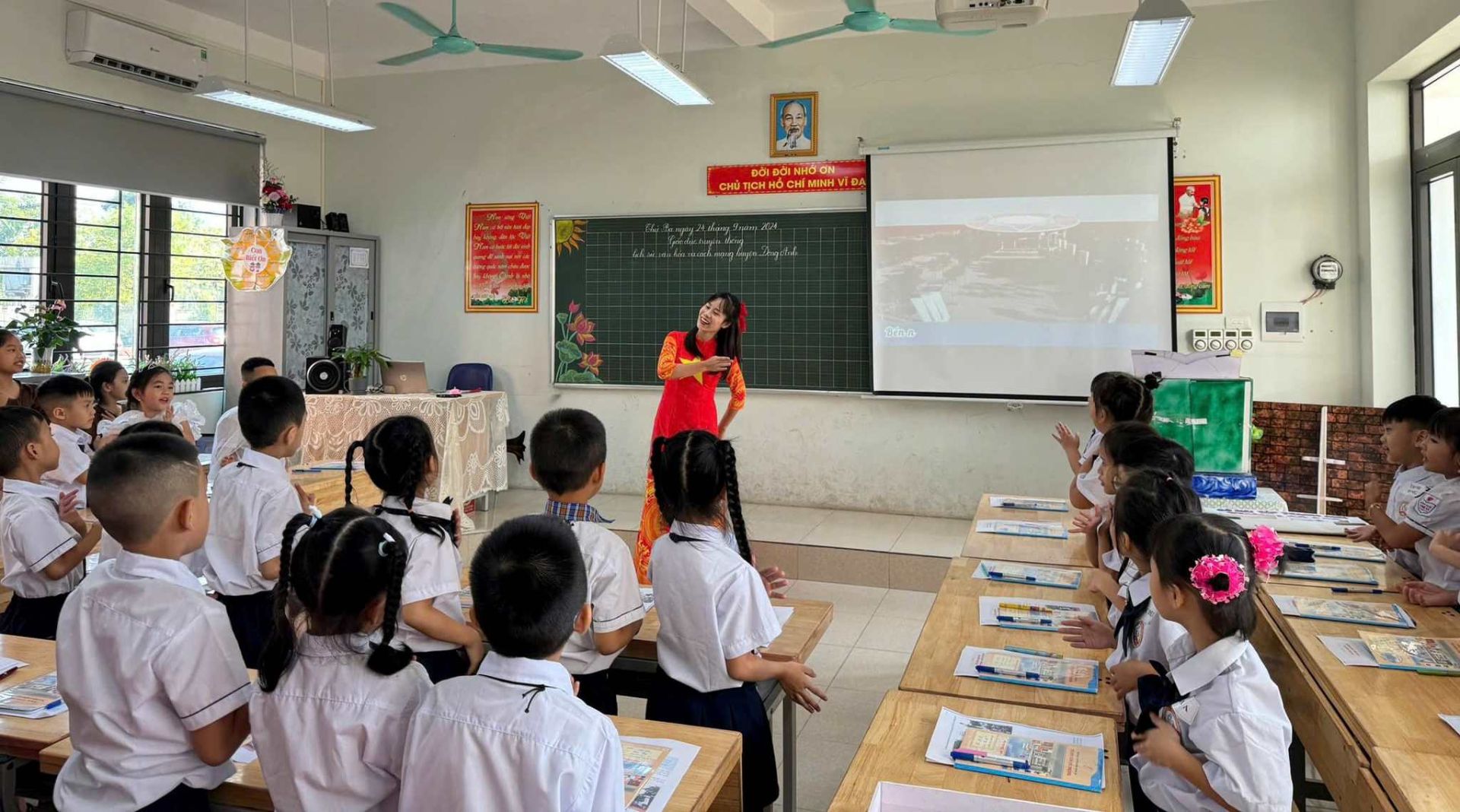 Cô giáo Ngô Thị Mai Hương – Người “truyền lửa” phương pháp dạy học tích cực