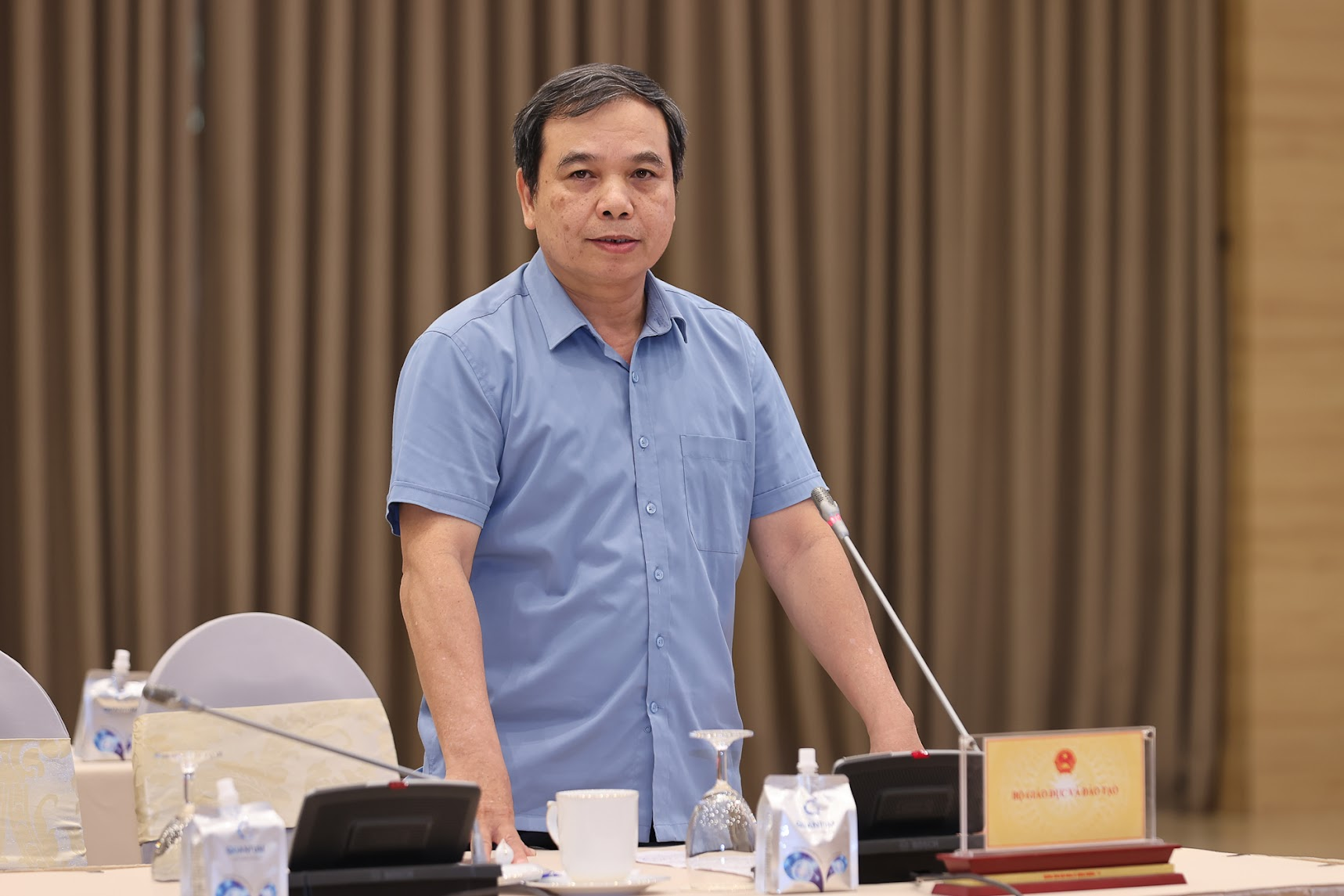 Bộ GD&ĐT sẽ công khai các đơn vị cung cấp thực phẩm cho trường học