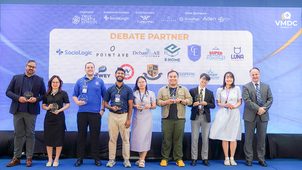 Giải đấu VMDC m&ugrave;a 4 thu h&uacute;t gần 500 th&iacute; sinh tham gia đến từ hơn 90 trường học v&agrave; trung t&acirc;m gi&aacute;o dục tr&ecirc;n to&agrave;n quốc.