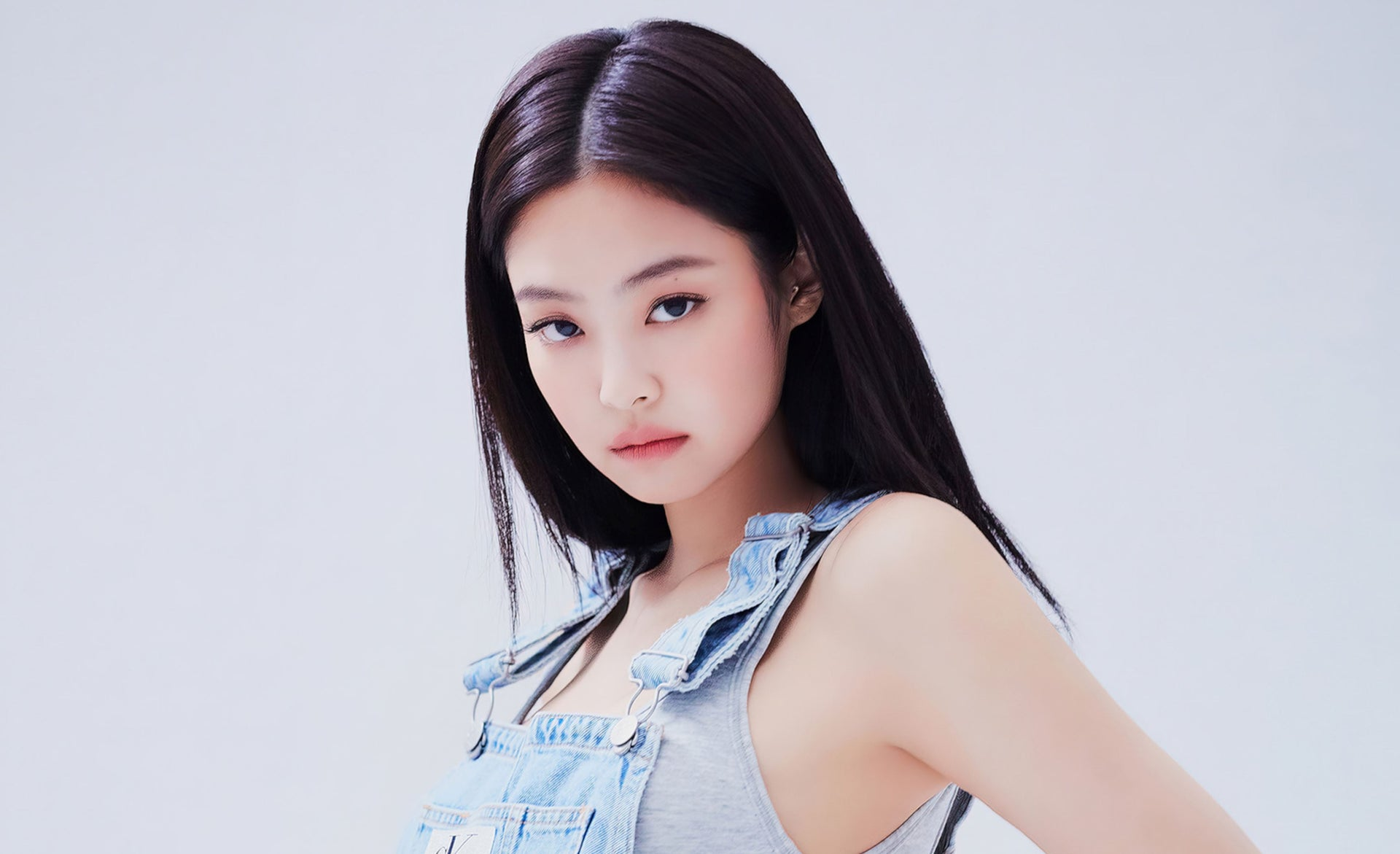 Jennie c&oacute; 7 ca kh&uacute;c từng lọt v&agrave;o hot 100 Billboard.