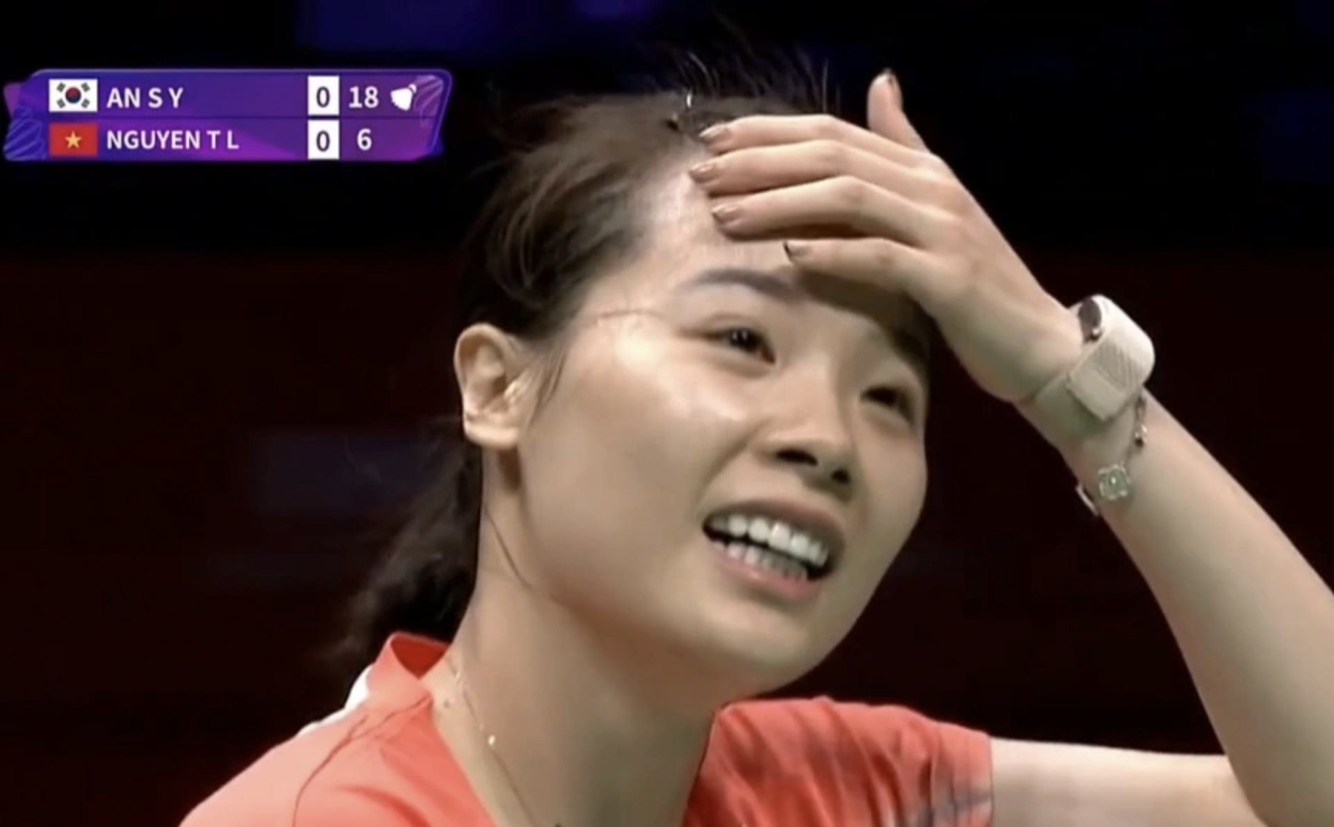 Th&ugrave;y Linh thua ch&oacute;ng v&aacute;nh An Se Young sau hai set đấu.